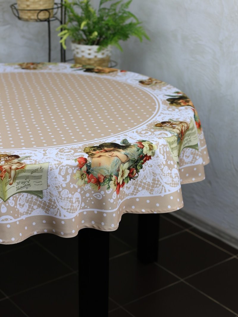 The tablecloth is round