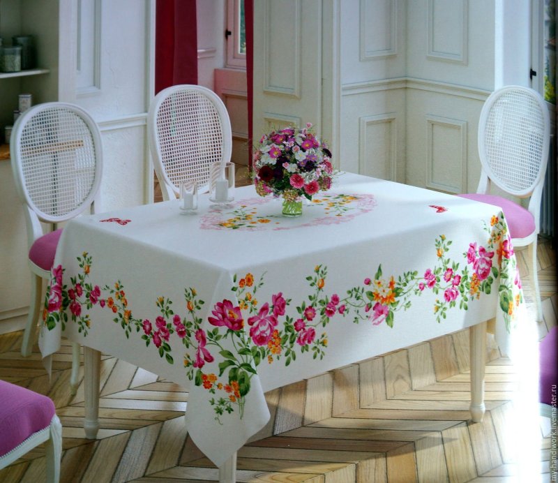 Tablecloth on the table