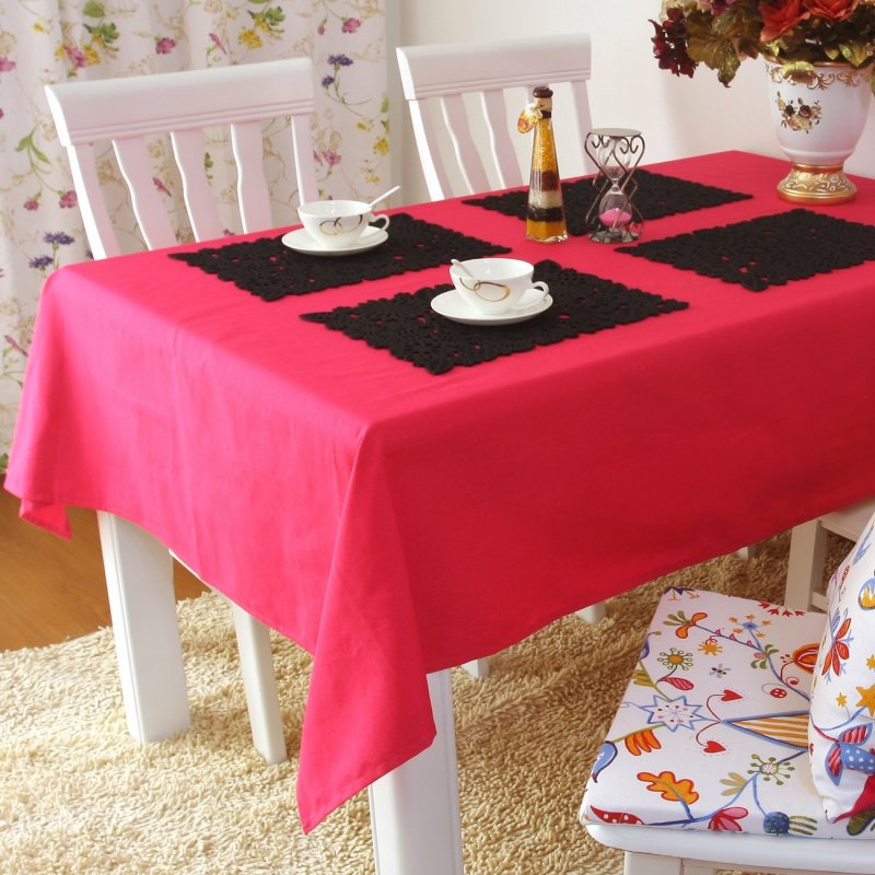 Tablecloth on the table