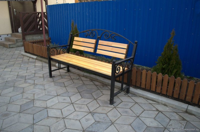 Garden bench