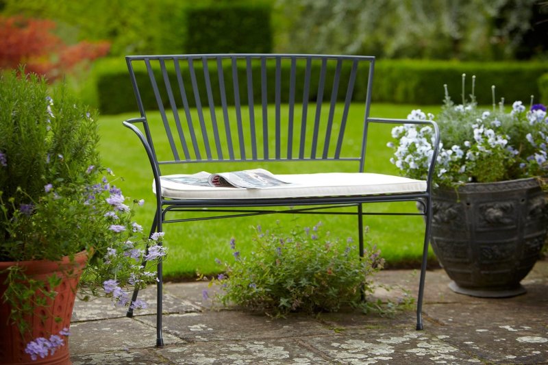 Forged benches for the garden