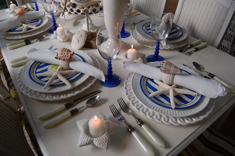 Table setting in the marine theme