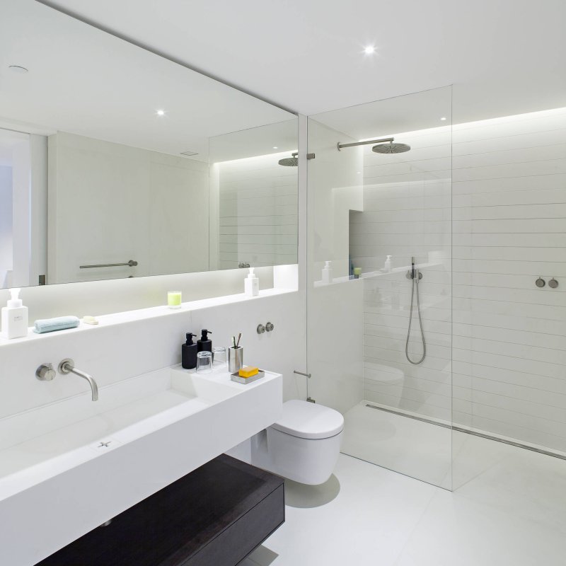 White bath design