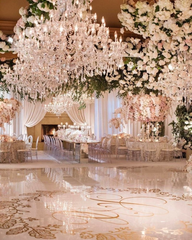 Modern Wedding Decor