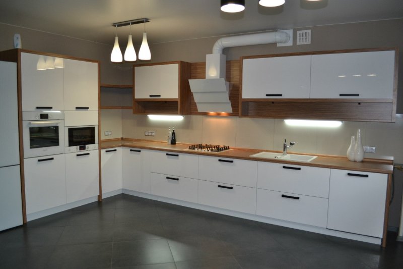 White kitchens in modern