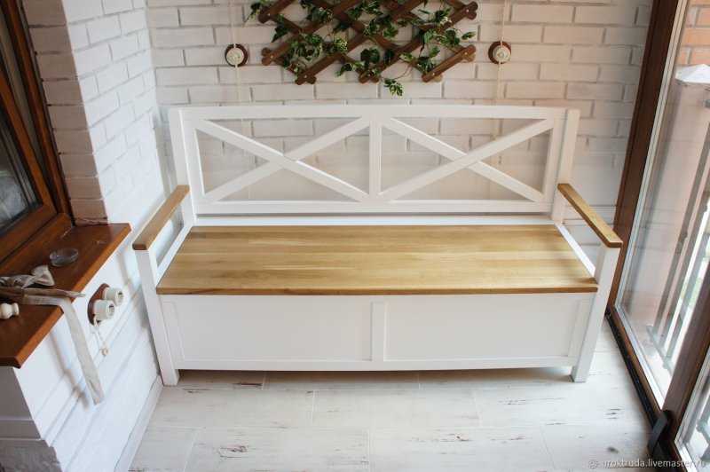 Wooden bench for kitchen