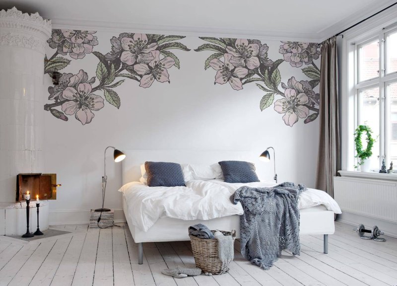 Wall painting in the bedroom