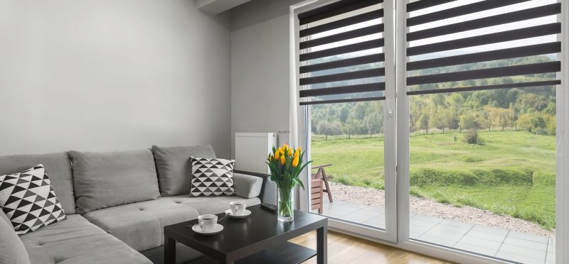 Rolled curtains for panoramic windows