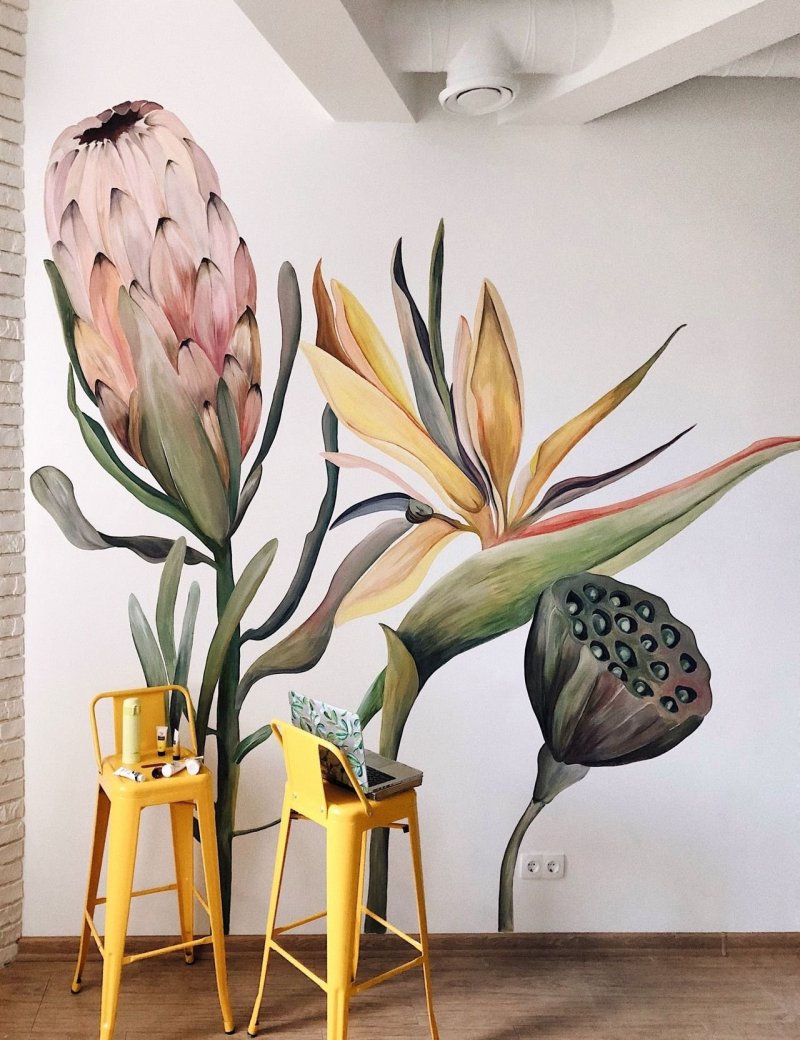 Wall painting flowers