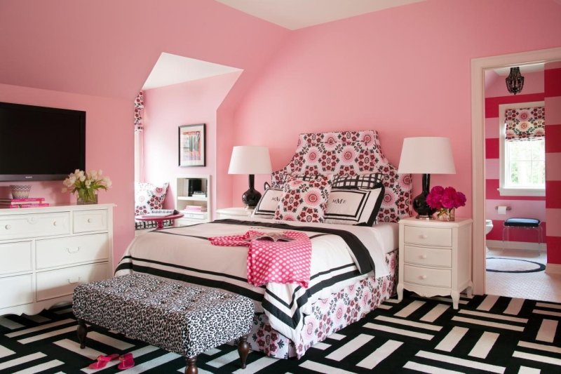 Pink room for girls