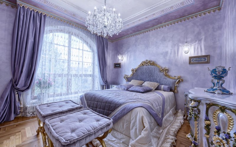 Royal bedroom style Rococo