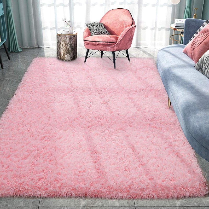 Fluffy carpet