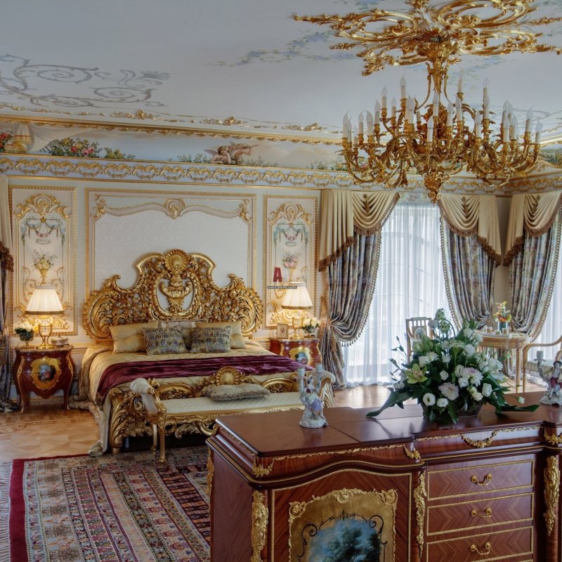 Empire Baroque -style bedroom