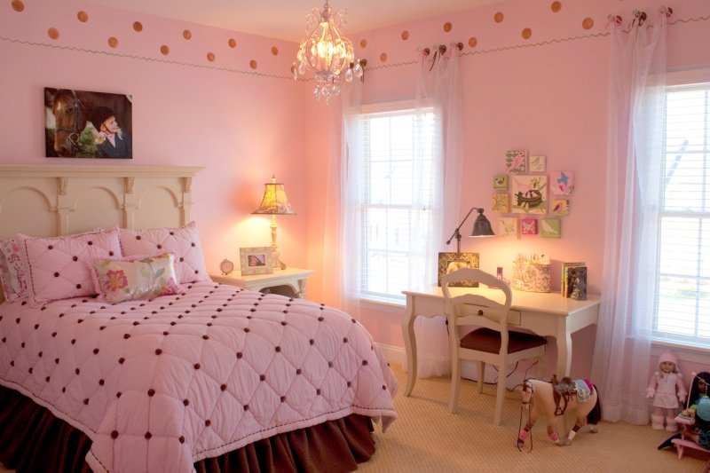 Pink bedroom