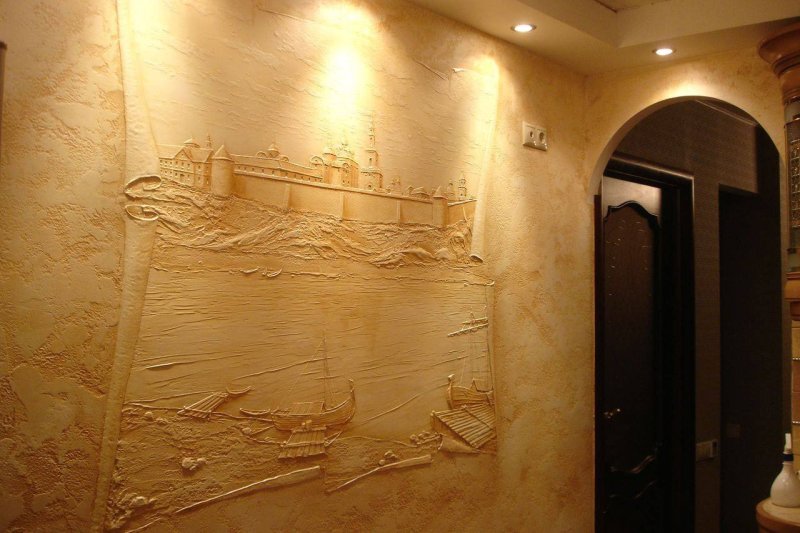 Venetian plaster in the interior