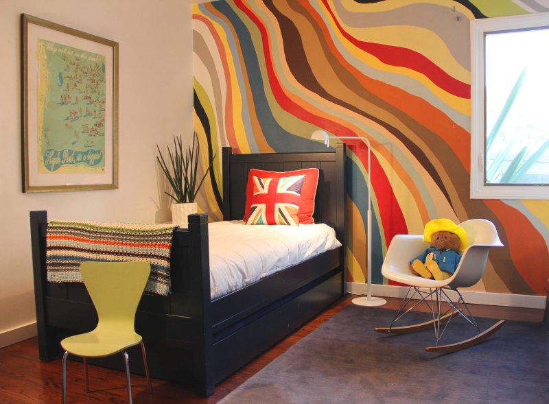 Multi -colored walls