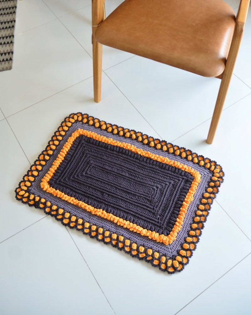 Crochet square rug