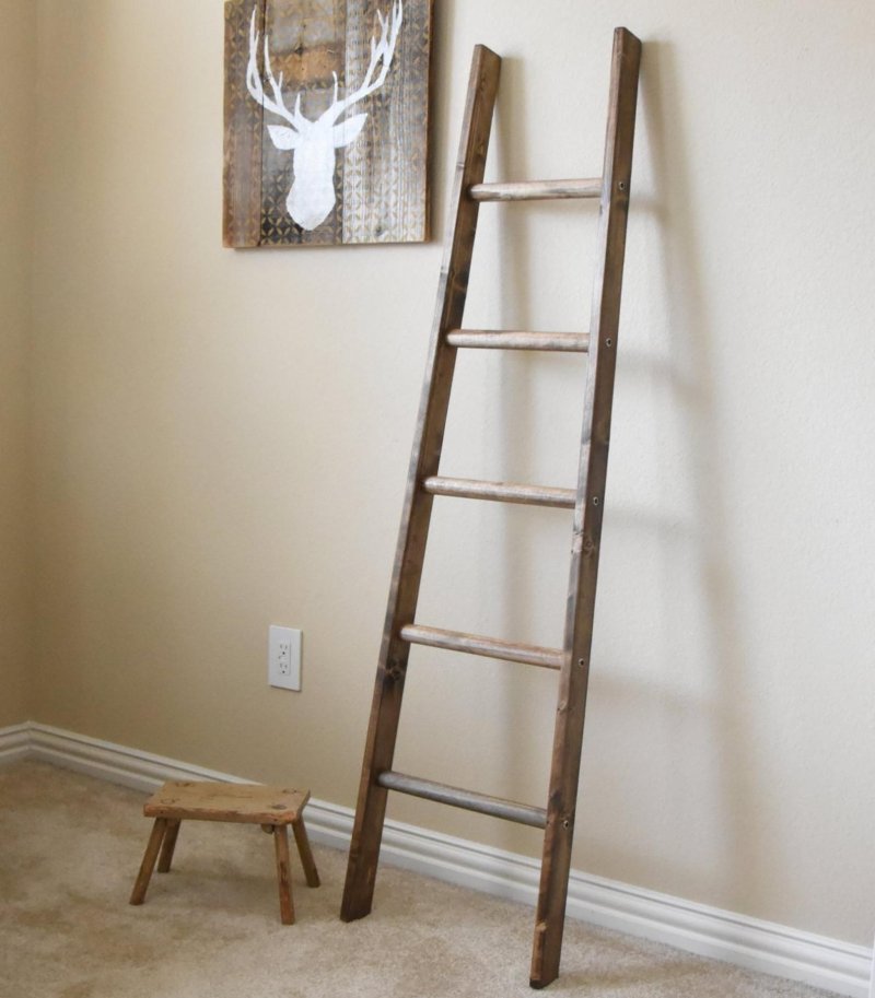 Decorative ladder