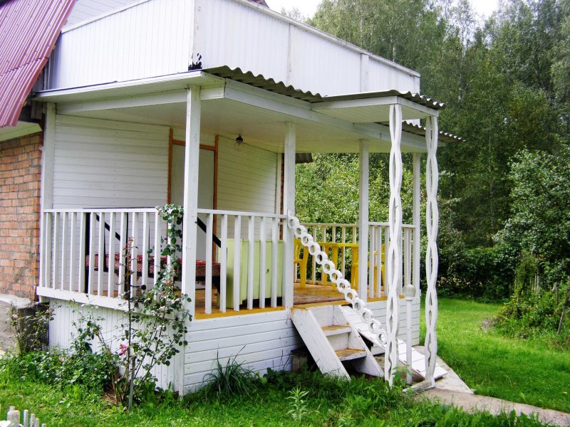 A porch for a summer house