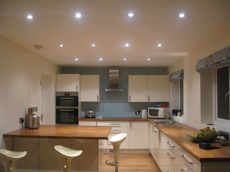 Lighting for the kitchen on the ceiling