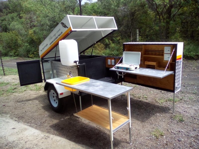 Mobile kitchen