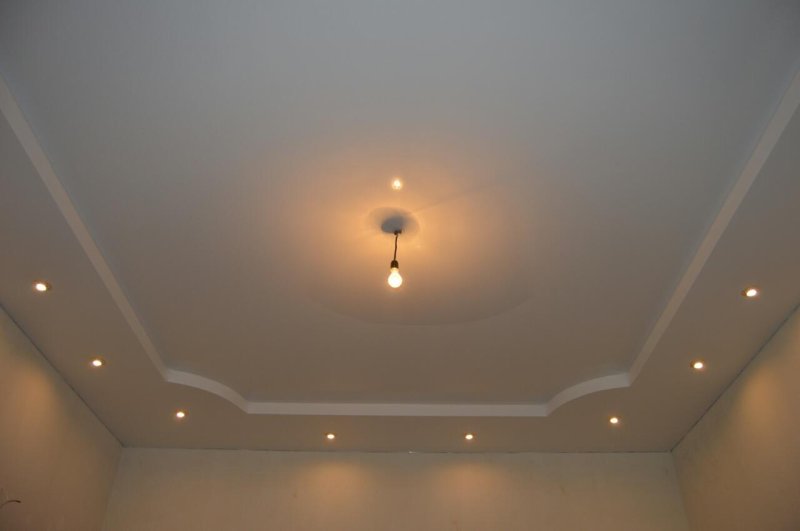 Plasterboard ceiling