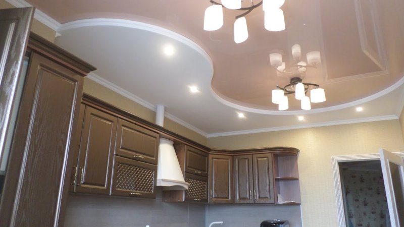 Stretch ceiling in the kitchen