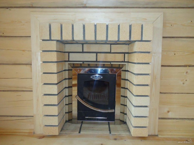 Hephaestus stove lining with brick