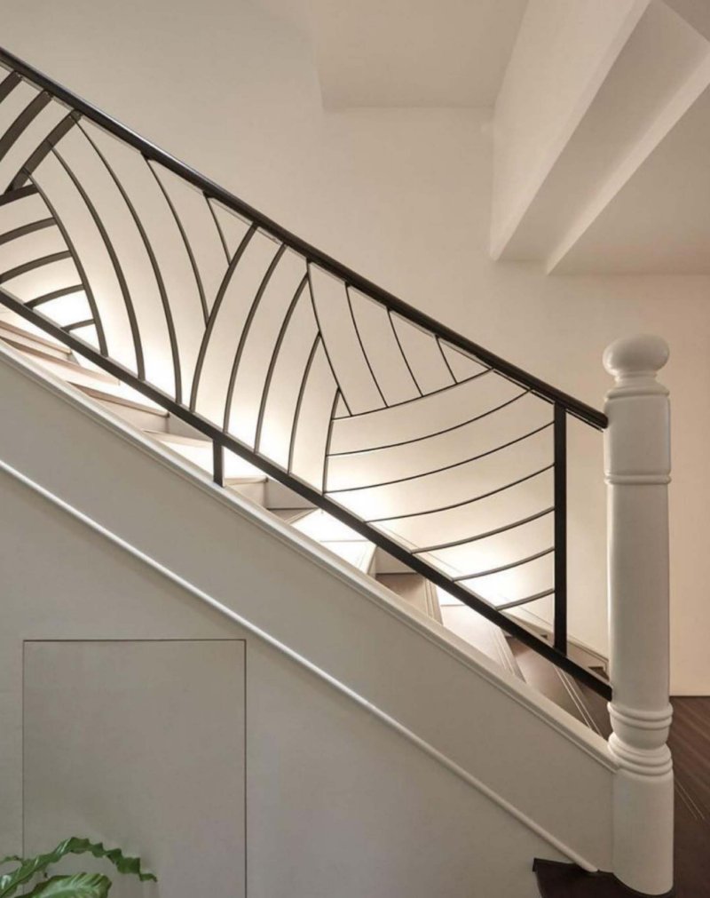 Railing stairs art deco