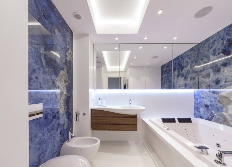 Fashionable bathroom design