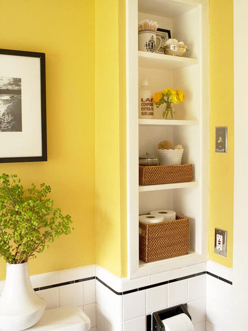 Shelves in a niche in the bathroom