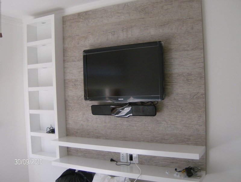 Shelf for the TV