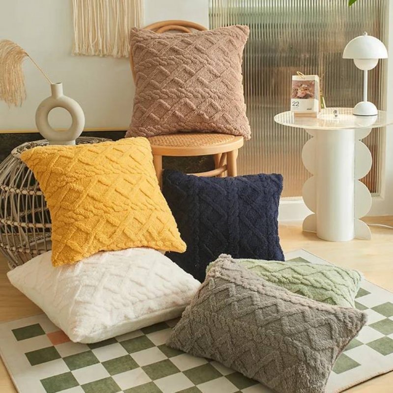 Knitted pillowcases for pillows