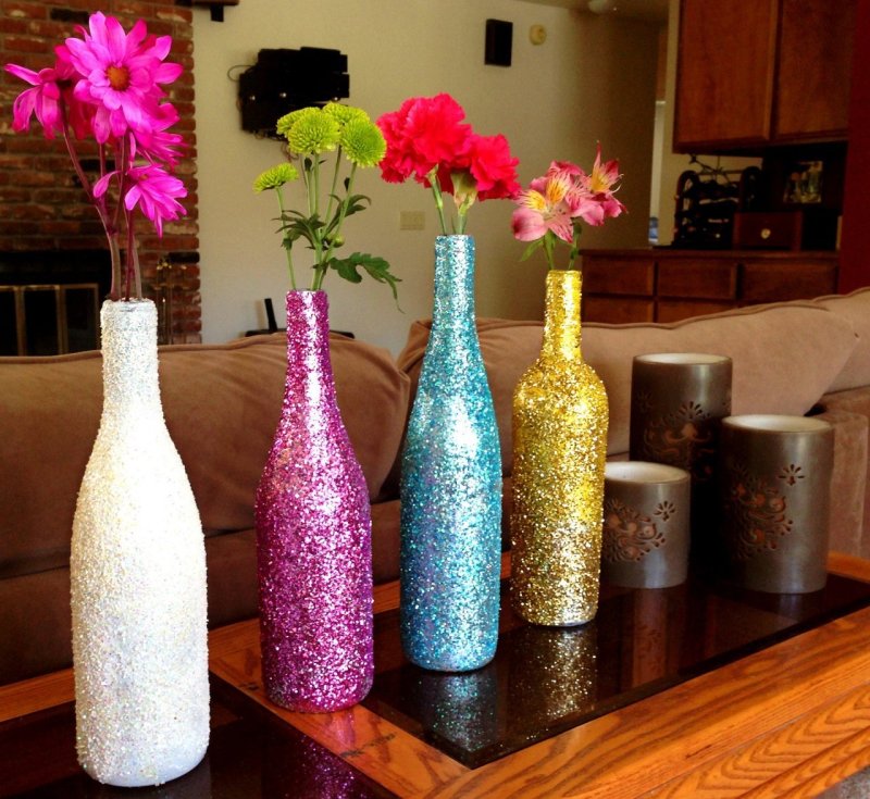 Decorating bottles