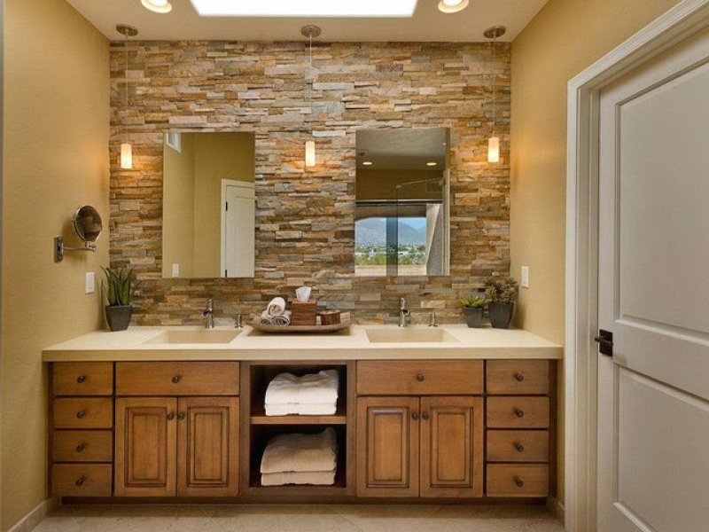 Decorative stone in the bathroom