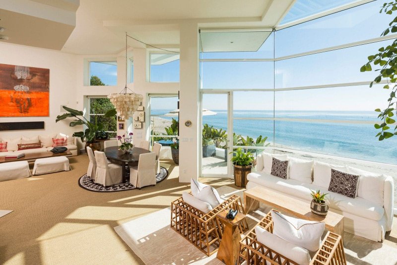 House Cindy Crawford in Malibu