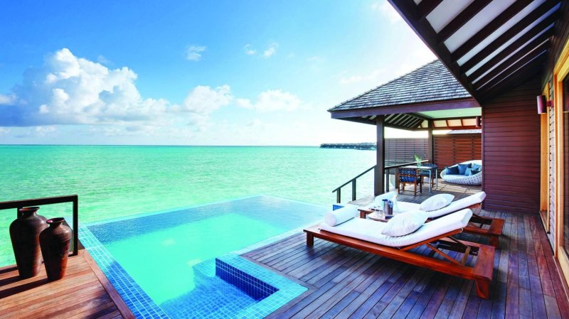 Maldives Wall Villa