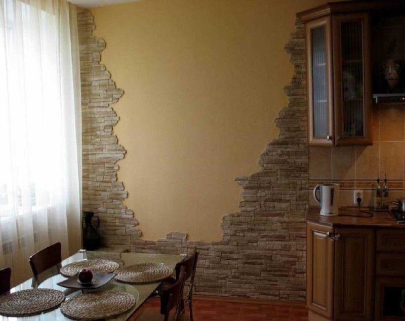 Wall decoration with decorative stone