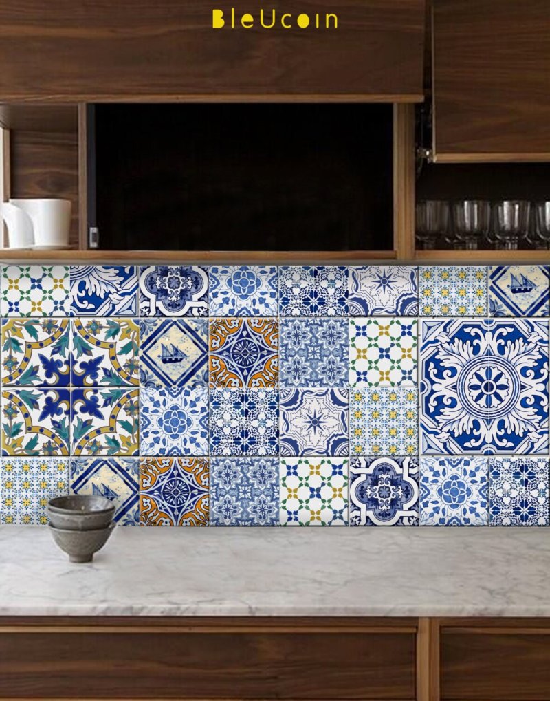 Portuguese tiles azuli