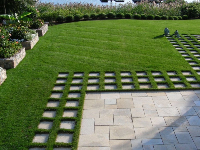 Tile paving of garden paths