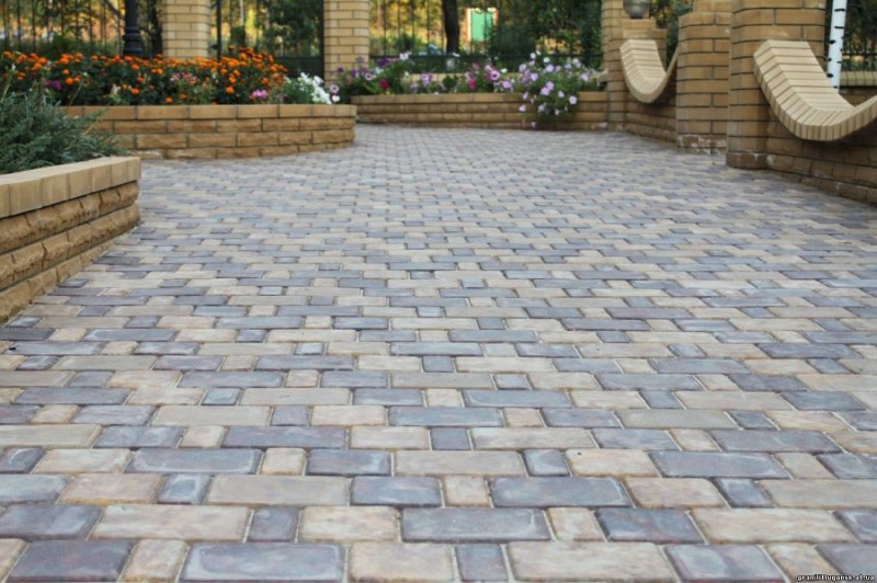 Paving slabs Brooke Old city