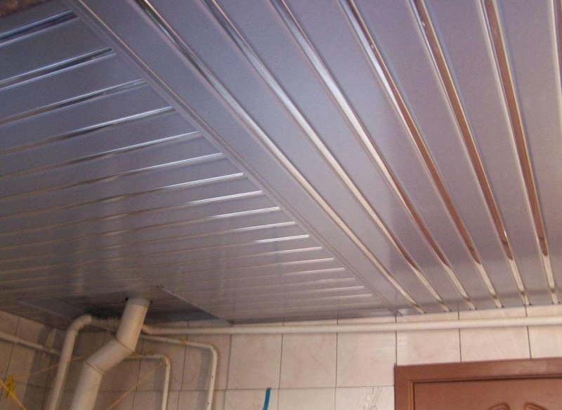 Ceiling rheal aluminum albes