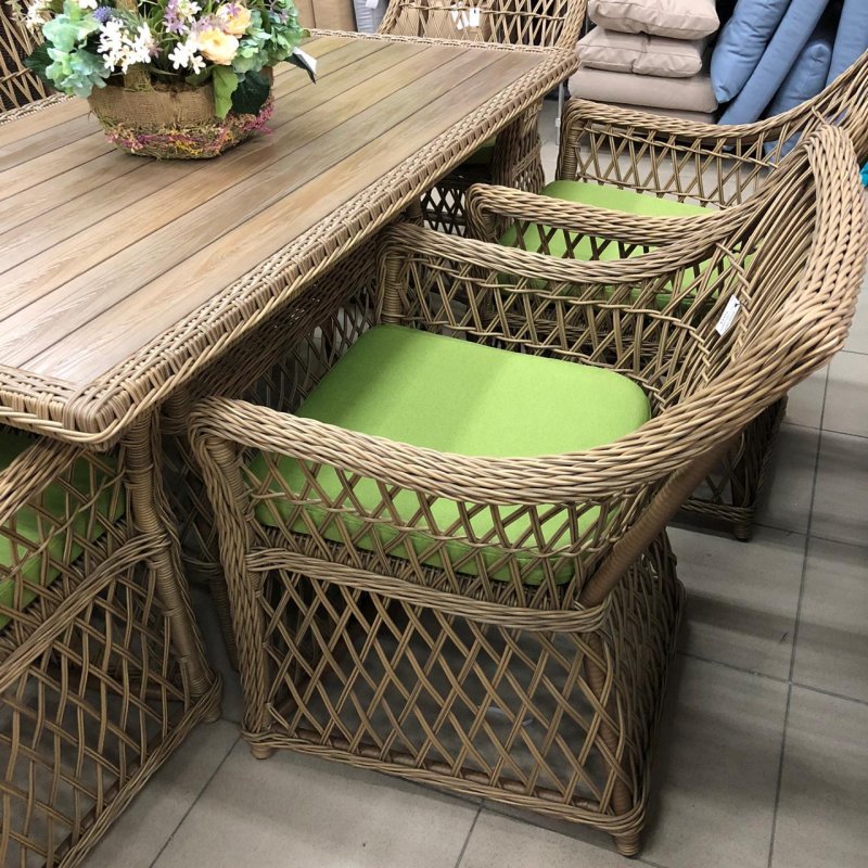 Weaving furniture from rattan