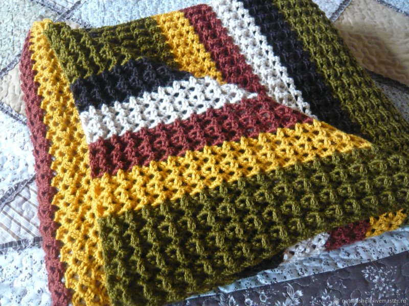 Knitted blanket