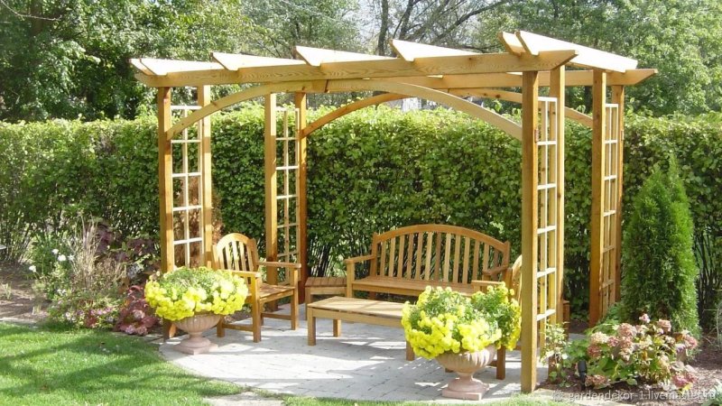 Garden Arch Pergola