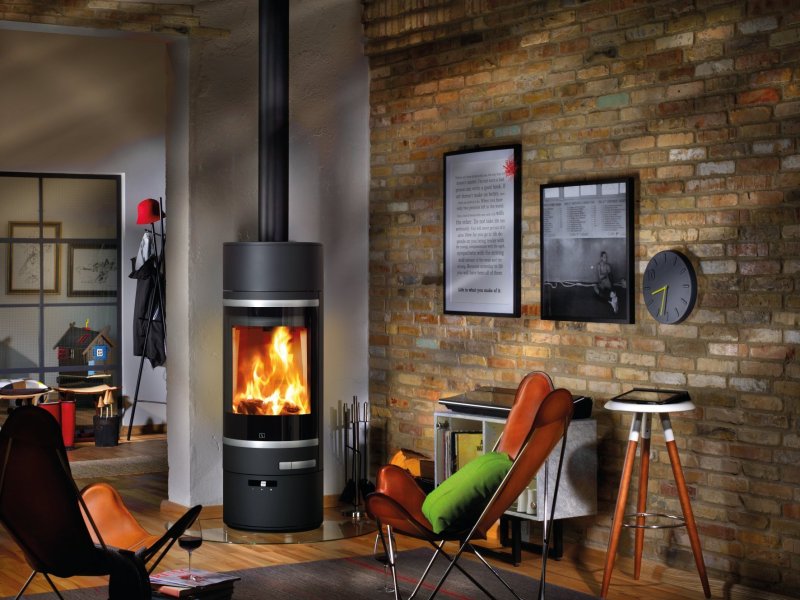 Invicta fireplace stove