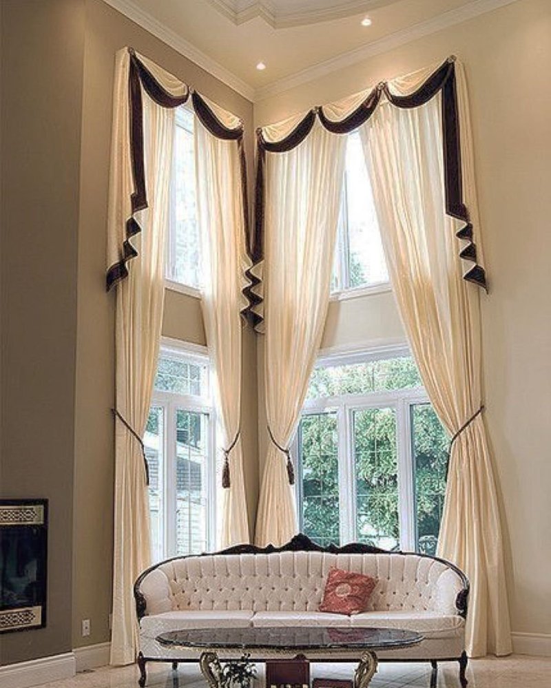 Short curtains