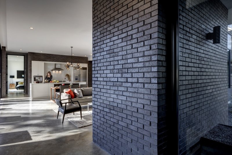 Loft -style brick