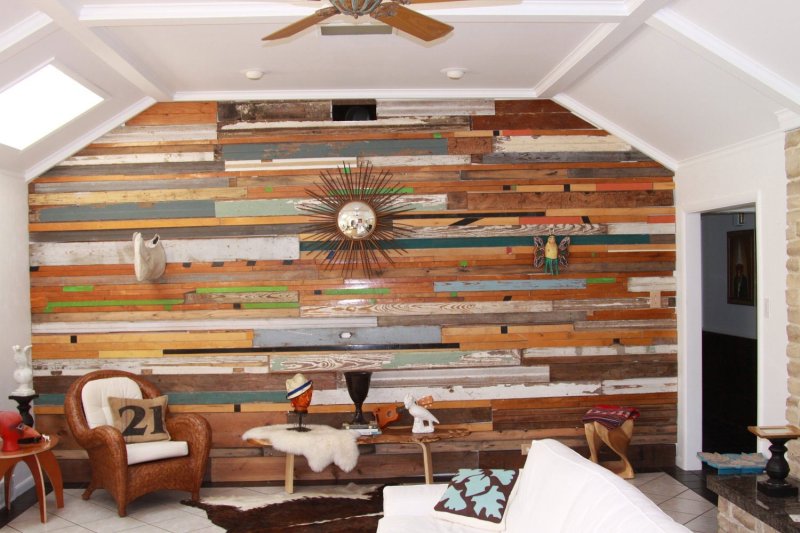 Wooden decor on the wall