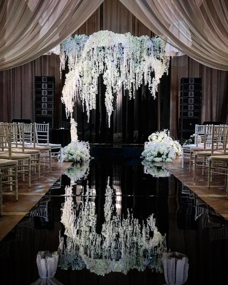 Wedding hall decor